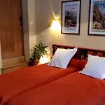 Domaine De Chatenay - Le Mans 3* سانت-ساتورنين