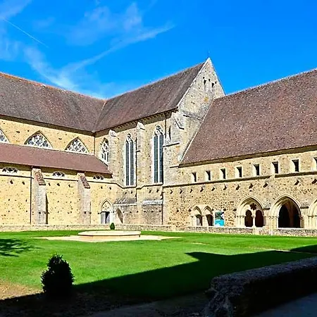 Domaine De Chatenay - Le Mans 3* Saint-Saturnin (Sarthe)