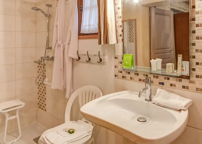 Domaine De Chatenay - Le Mans Hotel 3*